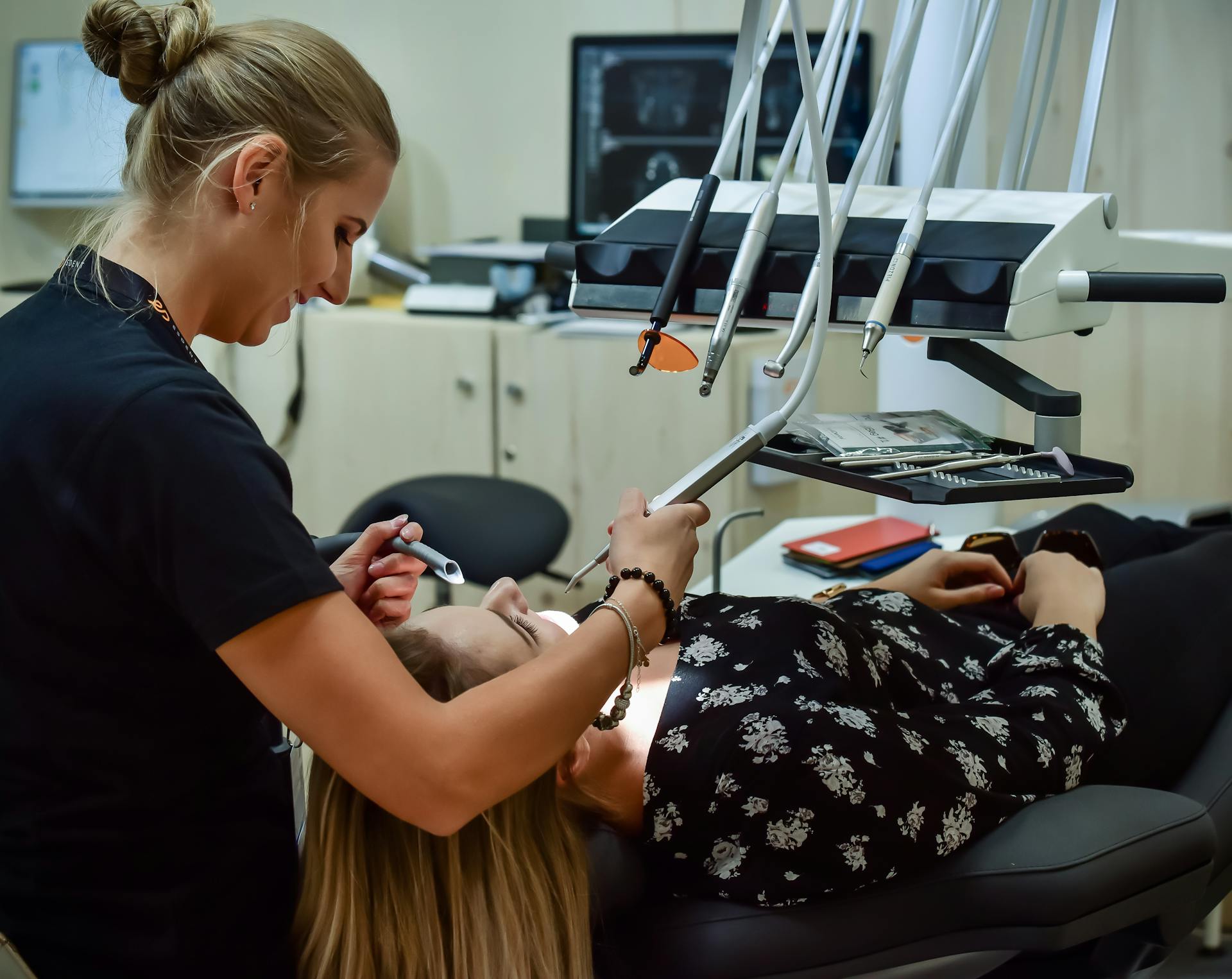 Is Dental Bonding a Pain-Free Procedure